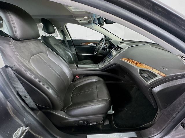 2014 Lincoln MKZ Base