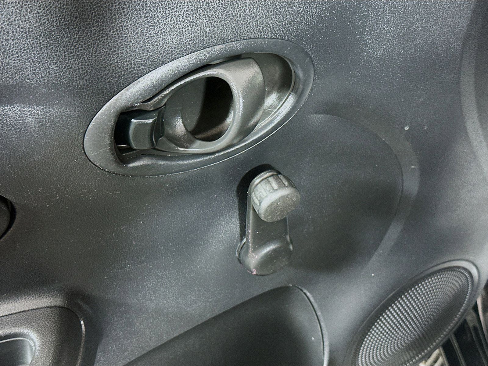 2015 Nissan Versa 1.6 S Plus