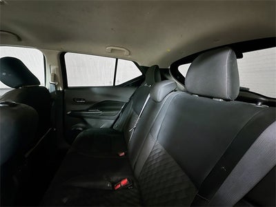 2022 Nissan Kicks SV