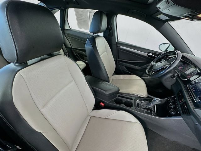 2019 Volkswagen Jetta R-Line