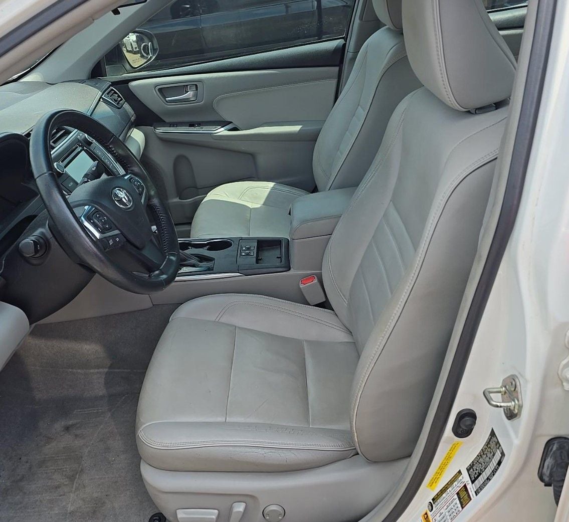 2016 Toyota Camry XLE