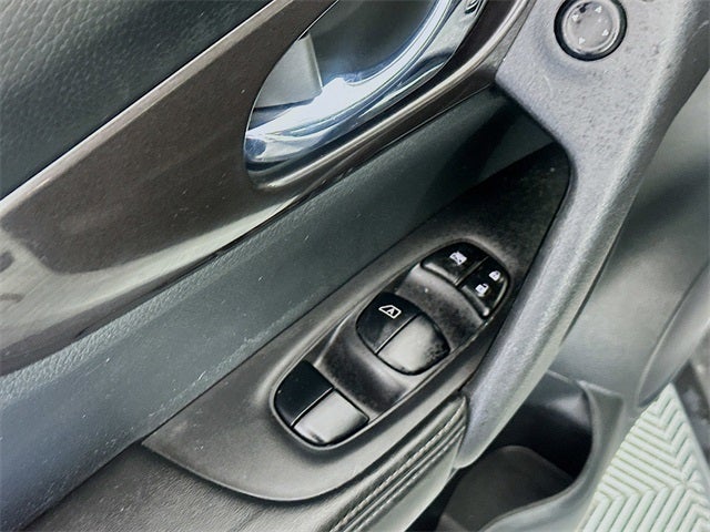 2019 Nissan Rogue Hybrid SV