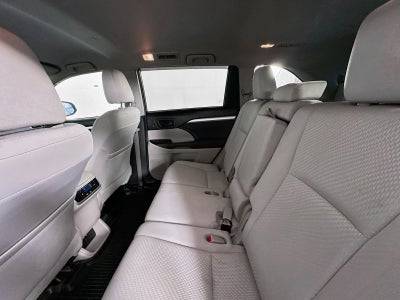 2017 Toyota Highlander LE