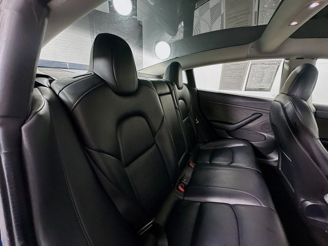 2022 Tesla Model 3 Base