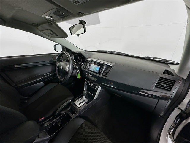 2017 Mitsubishi Lancer ES