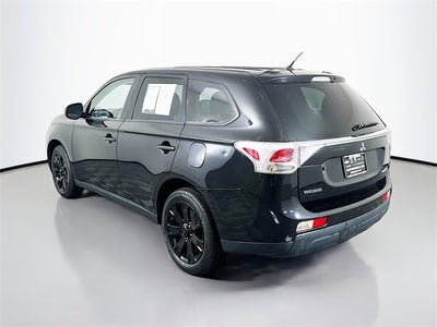 2014 Mitsubishi Outlander ES