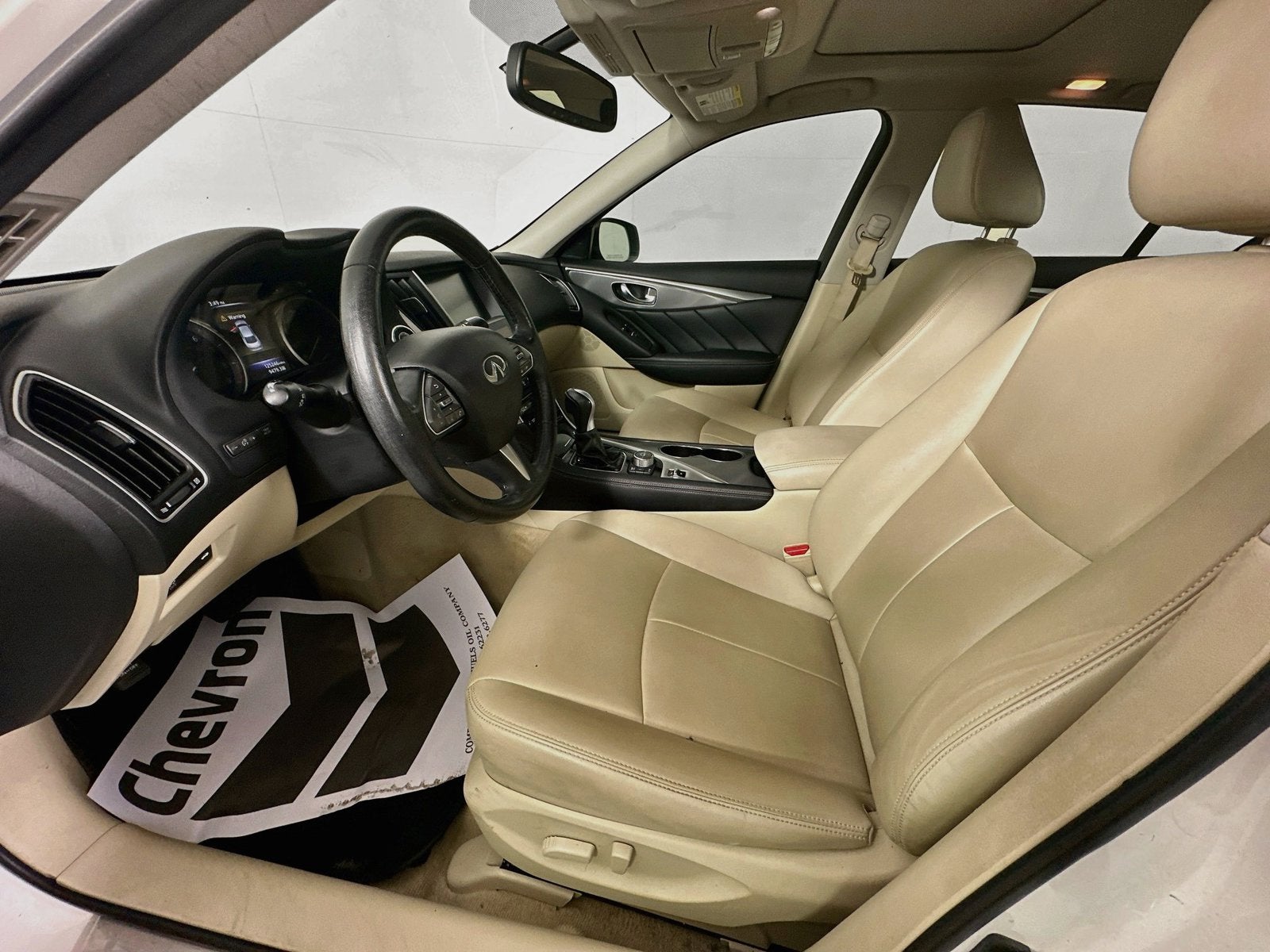 2015 INFINITI Q50 Premium