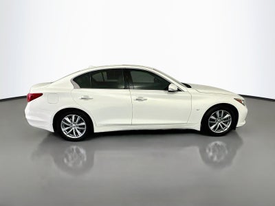 2015 INFINITI Q50 Premium