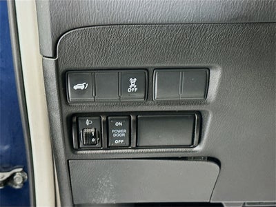 2017 Nissan Armada SV