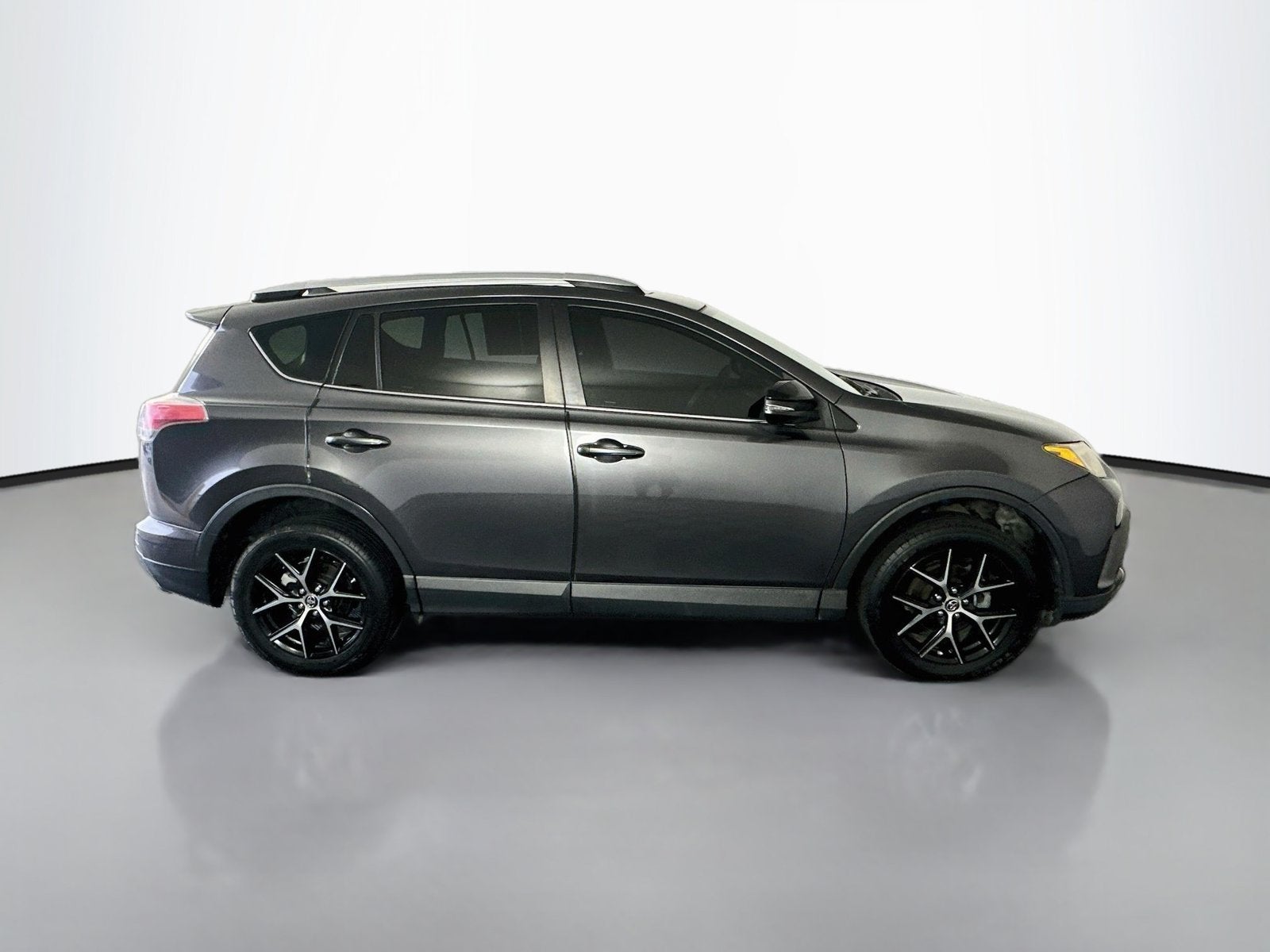 2016 Toyota RAV4 SE