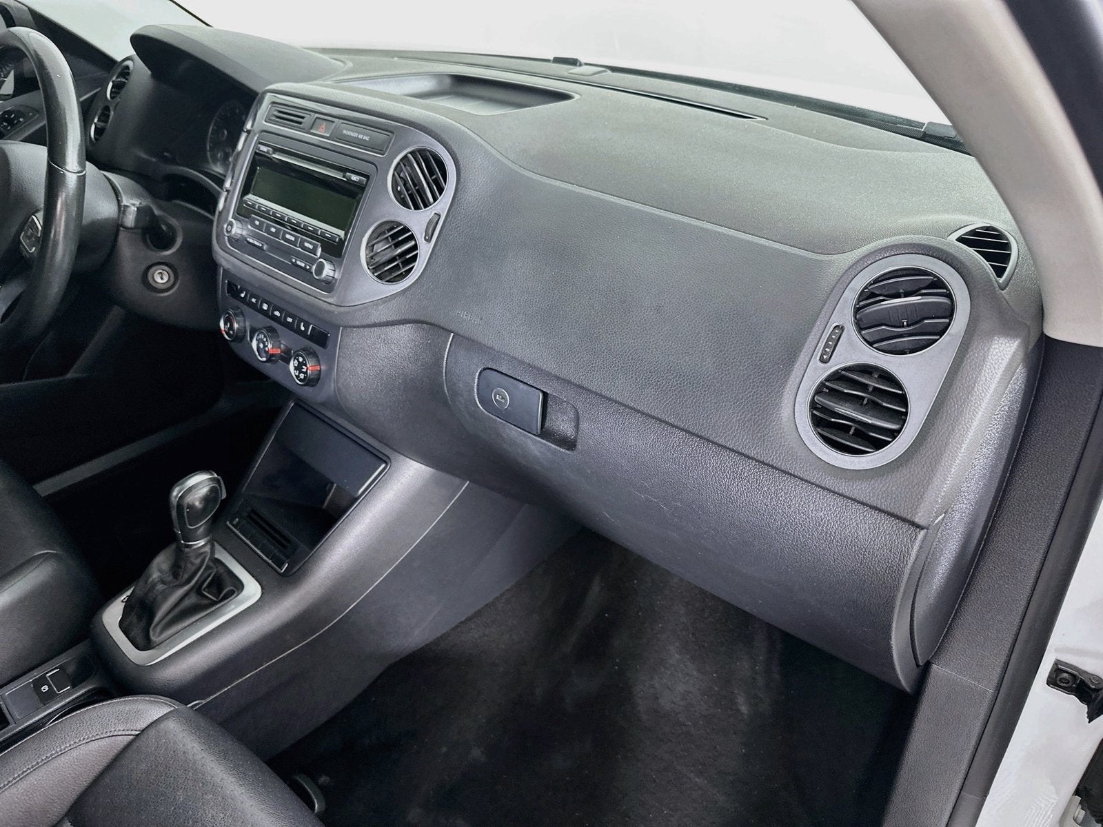 2014 Volkswagen Tiguan SE