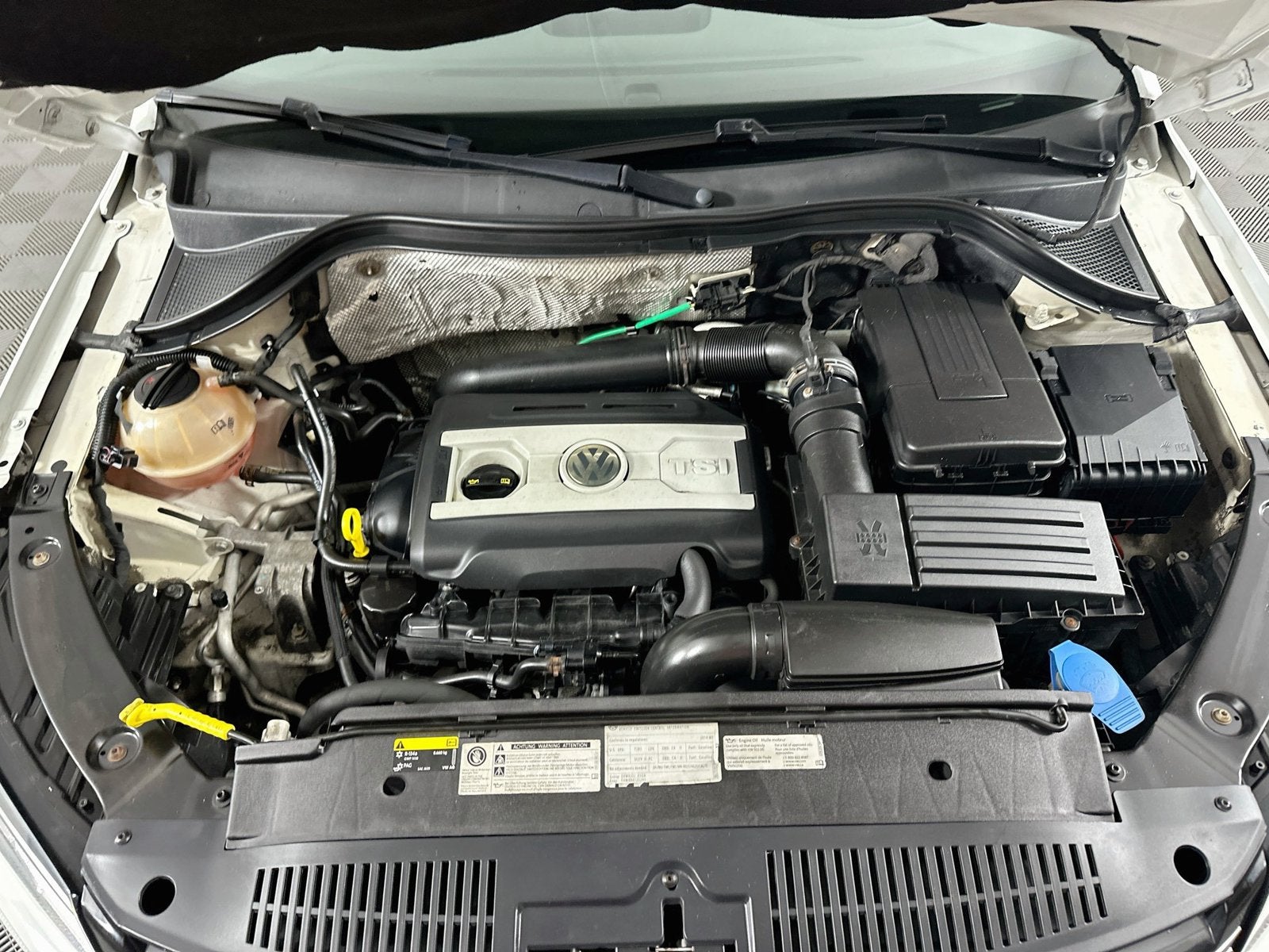 2014 Volkswagen Tiguan SE