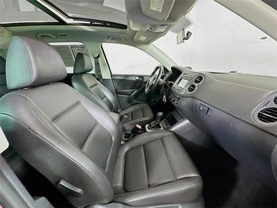 2013 Volkswagen Tiguan SE 4Motion