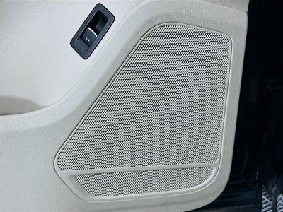 2016 Volkswagen Touareg VR6 FSI Lux