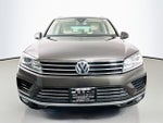 2016 Volkswagen Touareg VR6 FSI Lux