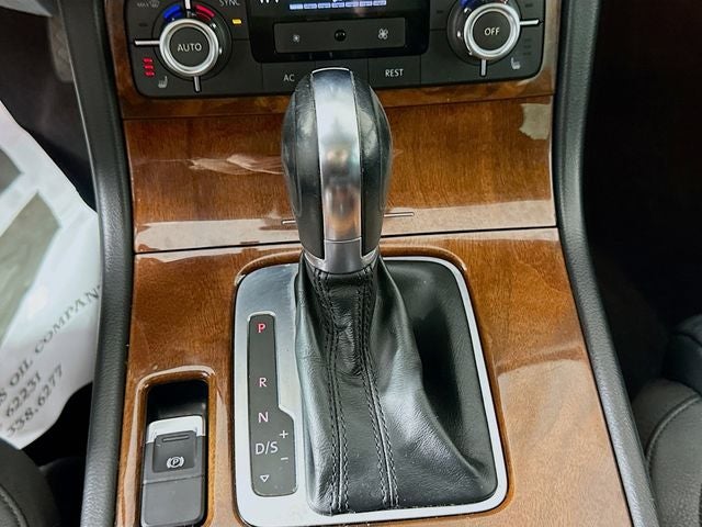 2013 Volkswagen Touareg VR6 FSI Sport