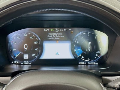 2017 Volvo S90 T6 Momentum