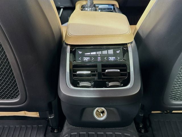 2017 Volvo S90 T6 Momentum