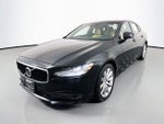 2017 Volvo S90 T6 Momentum