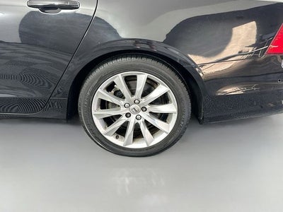 2017 Volvo S90 T6 Momentum