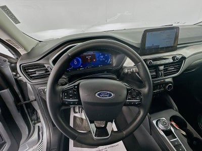 2022 Ford Escape Hybrid Titanium