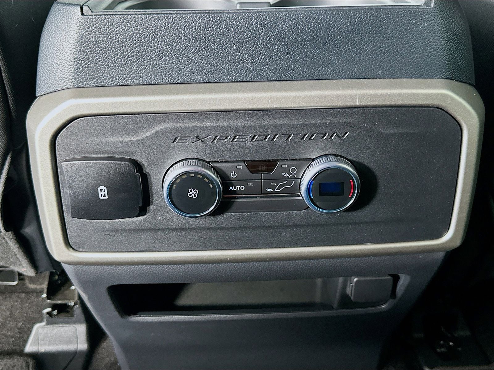 2022 Ford Expedition XL