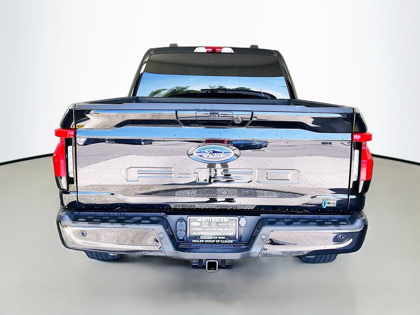 2023 Ford F-150 Lightning XLT