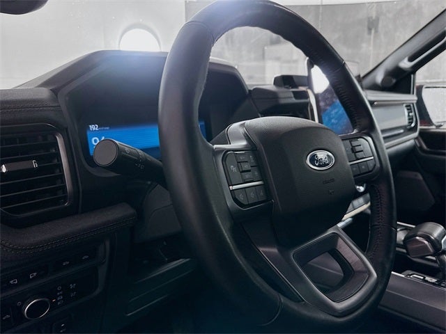 2023 Ford F-150 Lightning Lariat