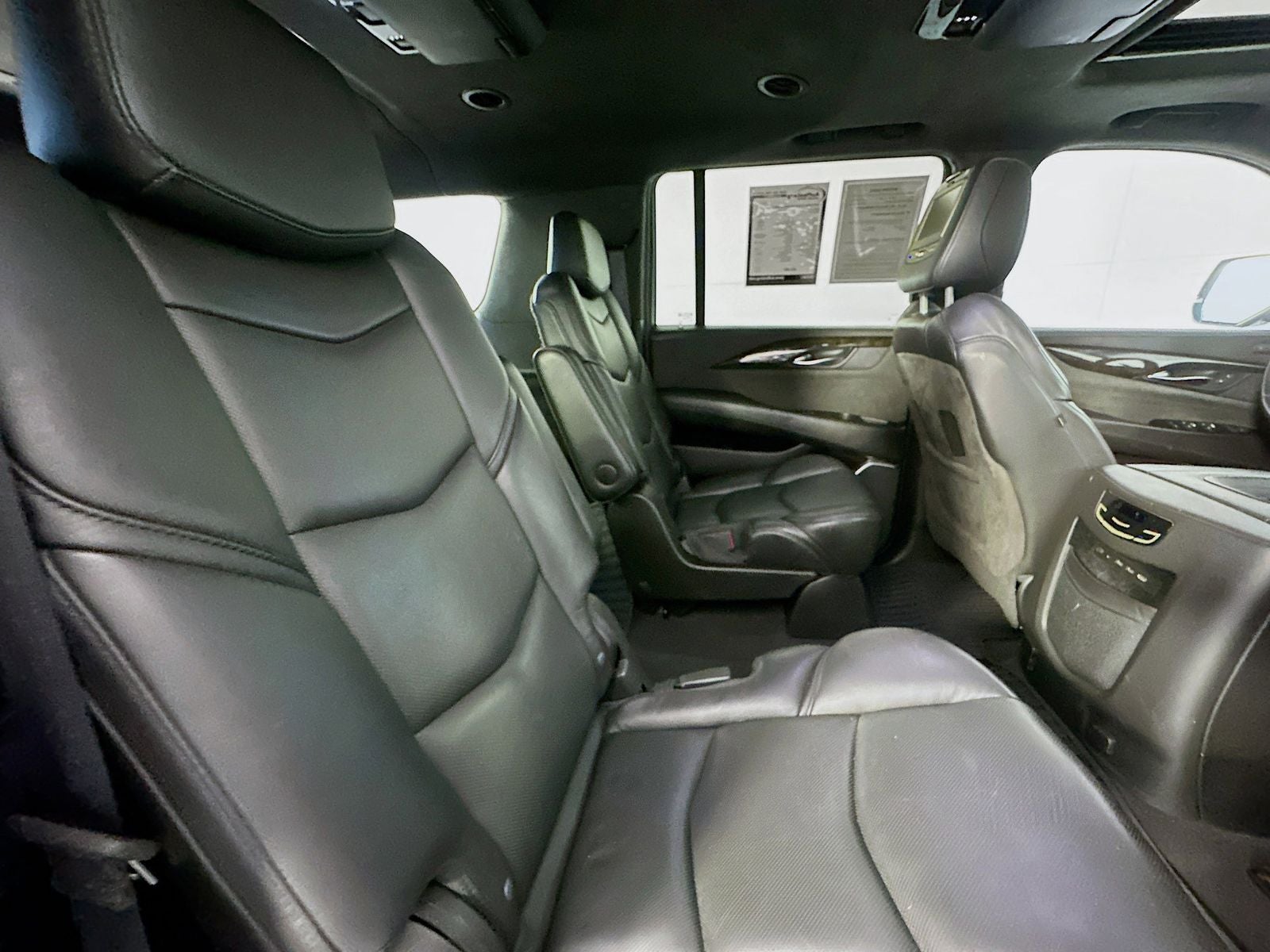 2019 Cadillac Escalade ESV Platinum Edition