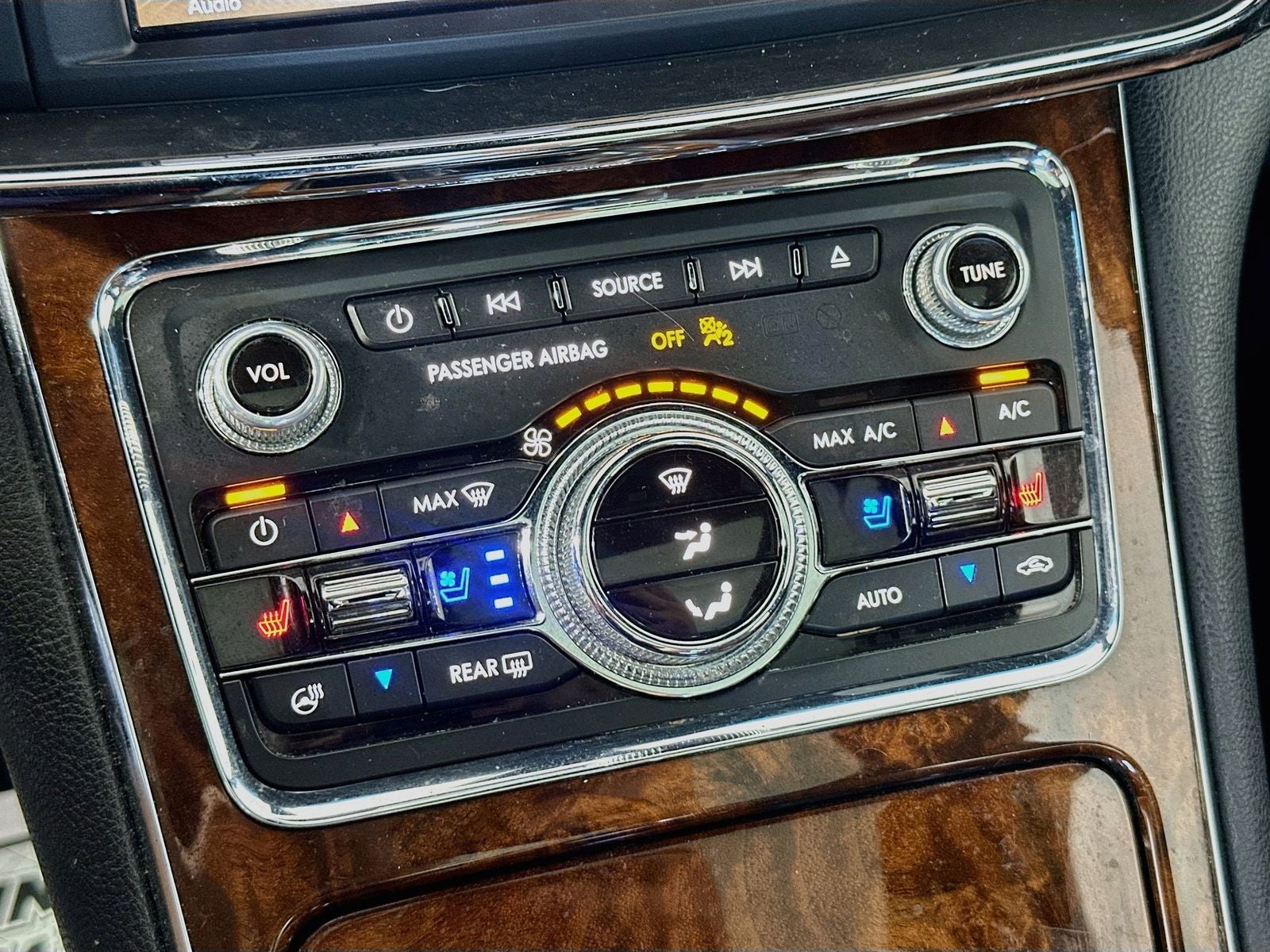 2017 Lincoln Continental Reserve