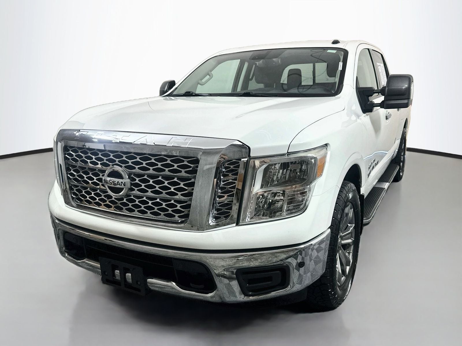 2019 Nissan Titan SV