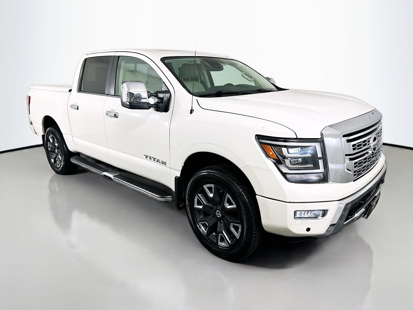 2021 Nissan Titan SL