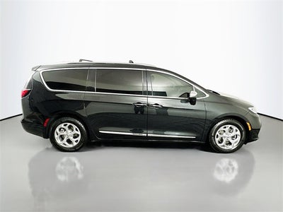 2021 Chrysler Pacifica Hybrid Limited