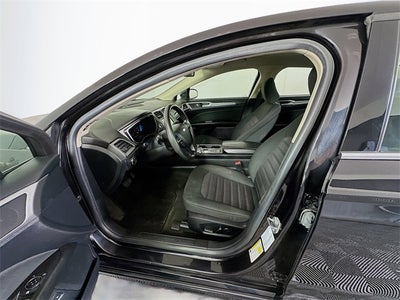 2020 Ford Fusion Hybrid SE