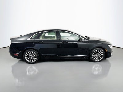 2017 Lincoln MKZ Select