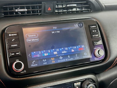 2021 Nissan Kicks SR