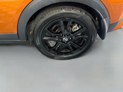 2021 Nissan Kicks SR