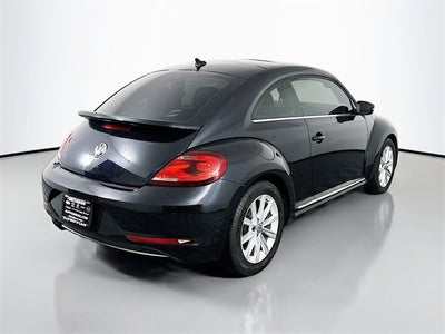 2018 Volkswagen Beetle 2.0T SE