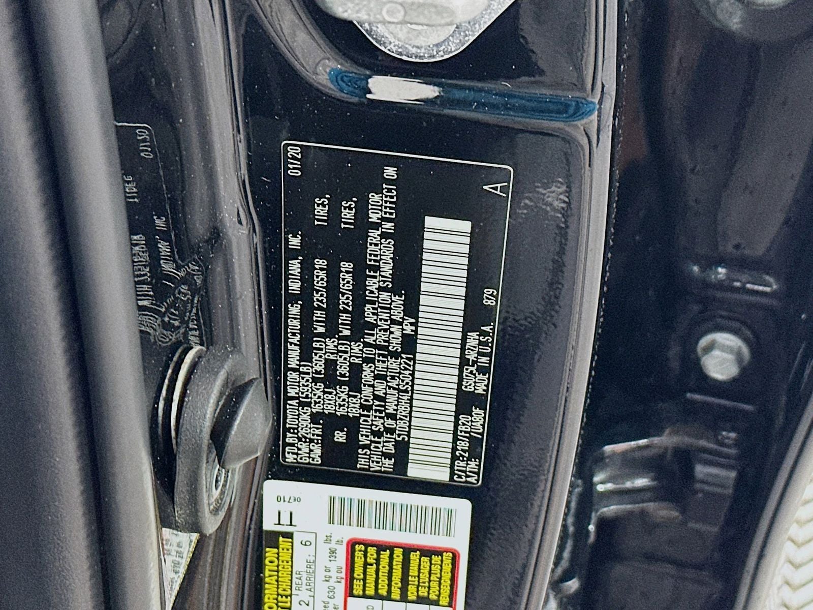 2020 Toyota Highlander LE