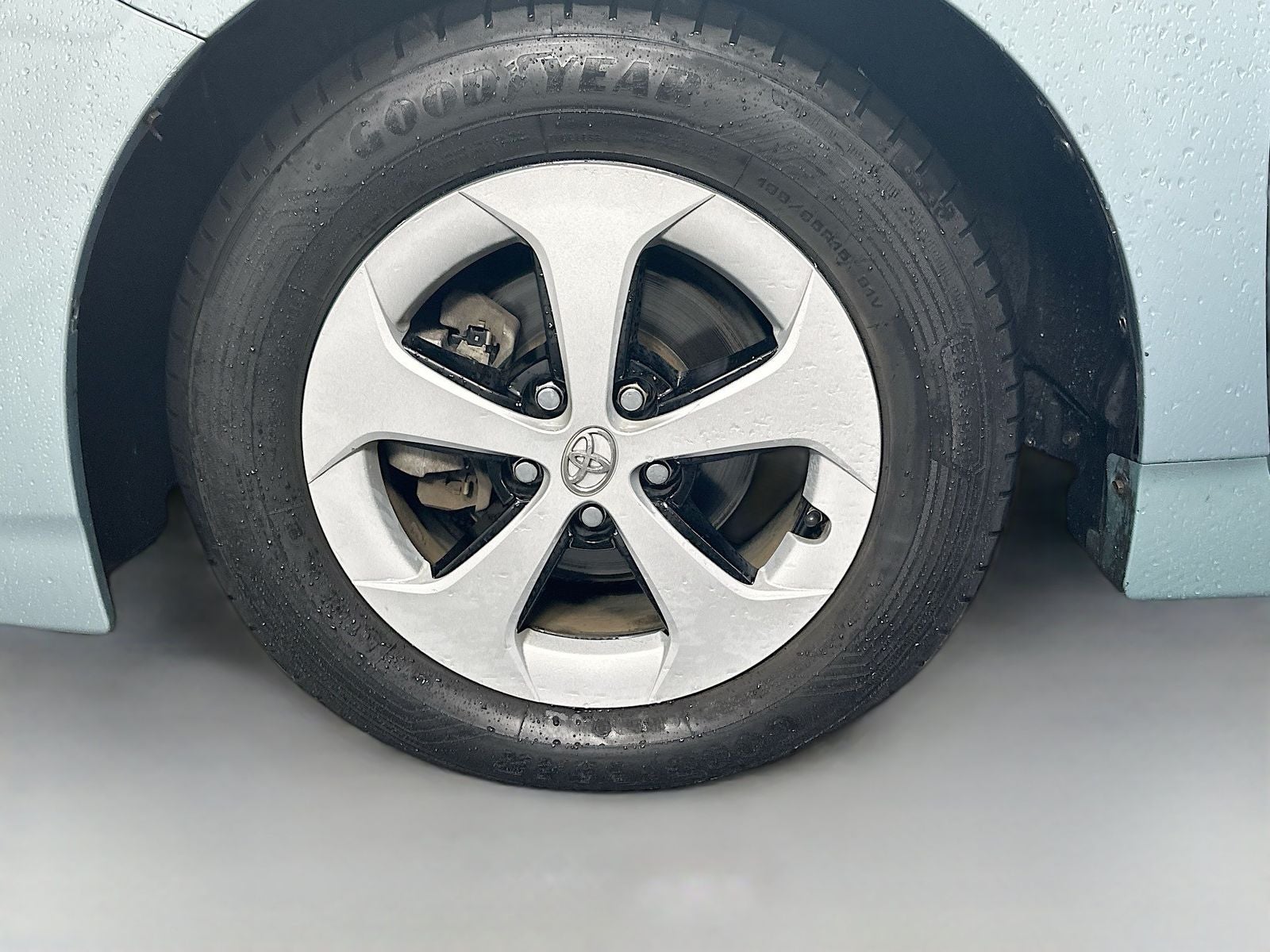 2015 Toyota Prius Three