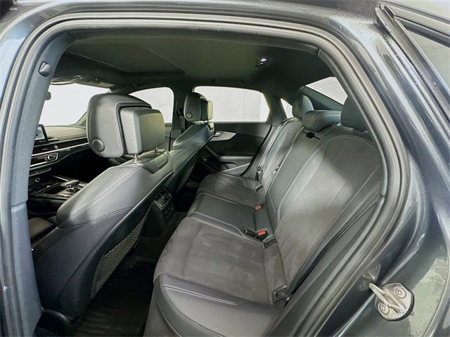 2023 Audi A4 45 S line Premium Plus quattro