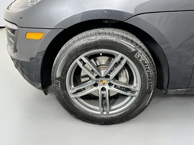 2018 Porsche Macan Base