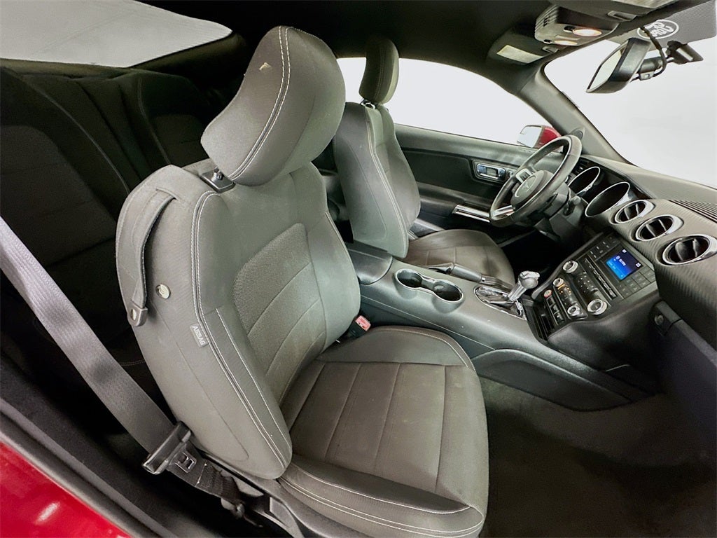 2015 Ford Mustang V6