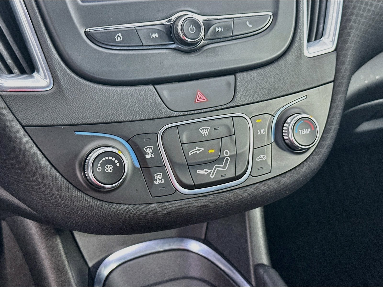 2017 Chevrolet Malibu LT 1LT
