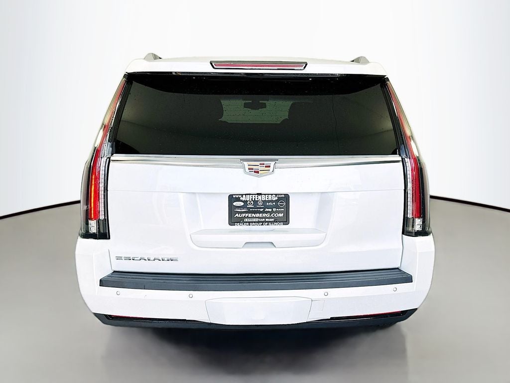 2017 Cadillac Escalade Base