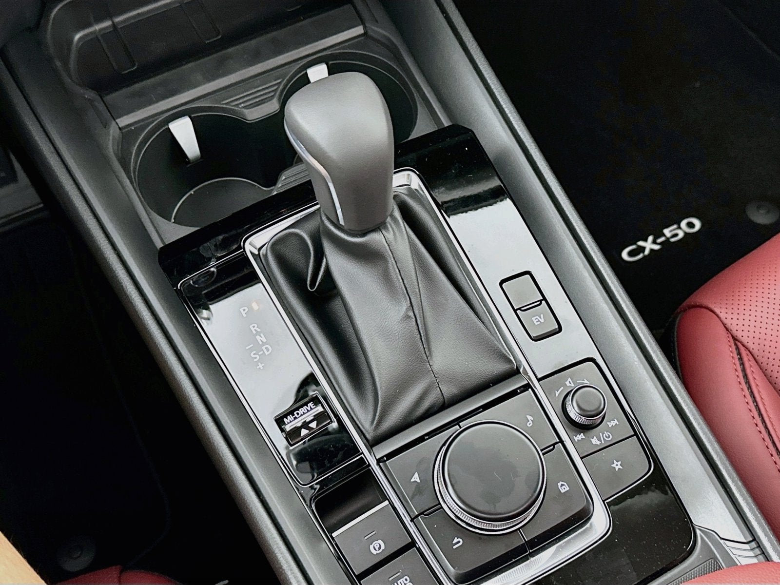 2026 Mazda Mazda CX-50 Hybrid Premium Plus