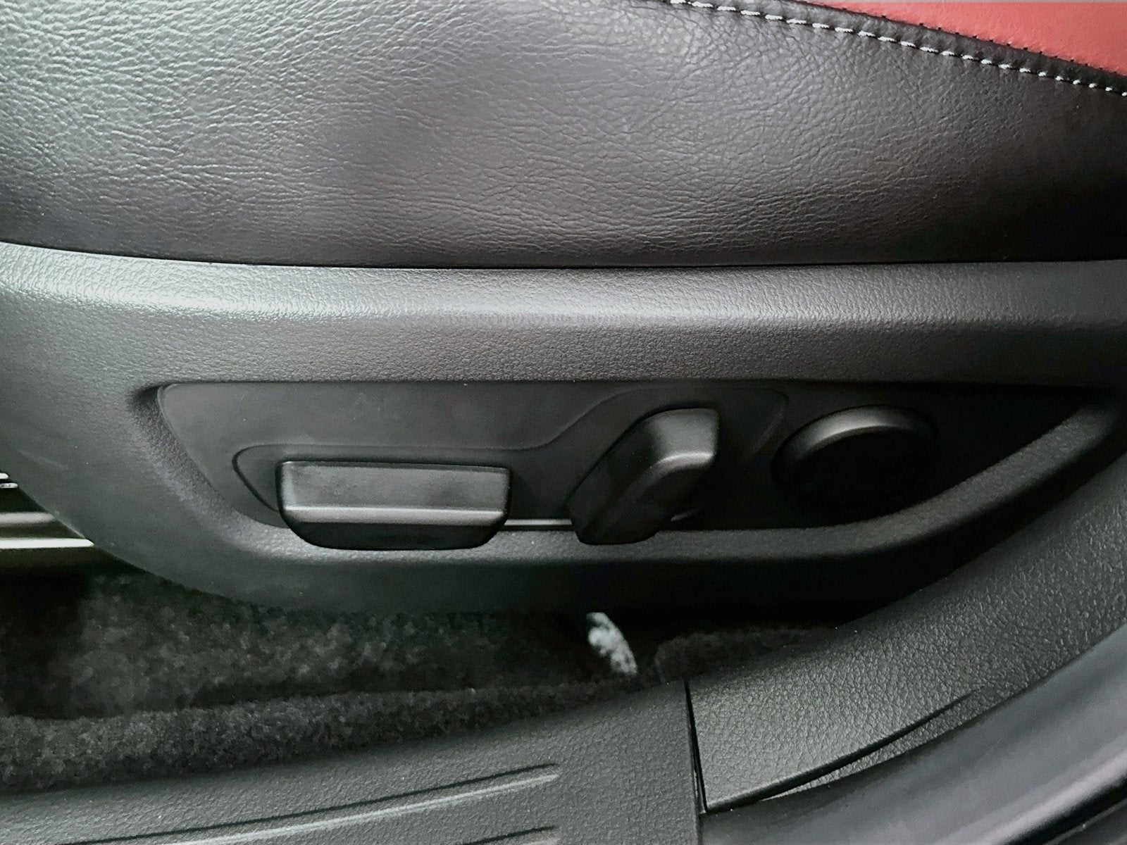 2026 Mazda Mazda CX-50 Hybrid Premium Plus