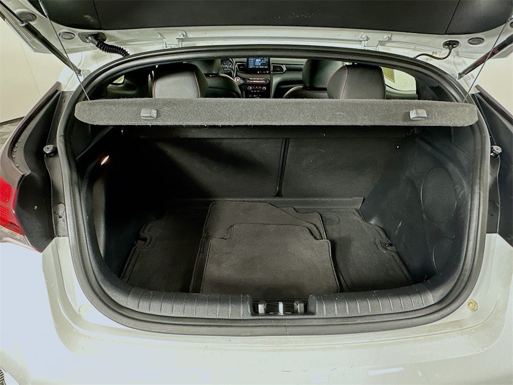 2020 Hyundai Veloster 2.0 Premium