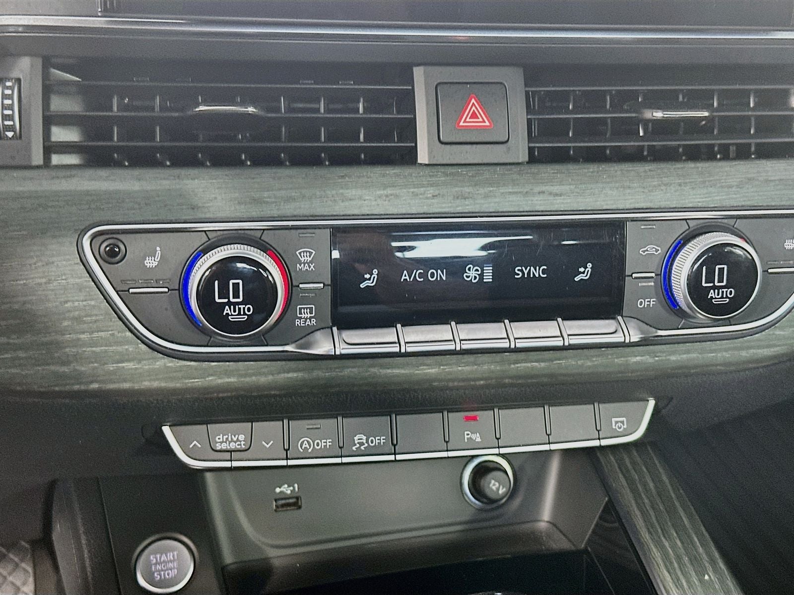 2021 Audi A4 40 Premium quattro