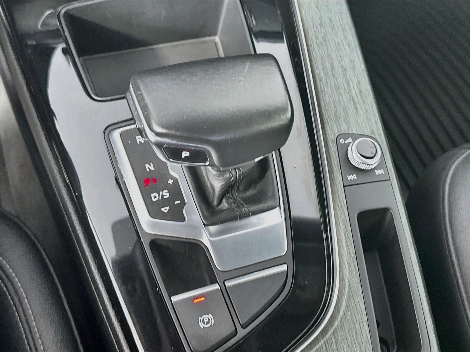2021 Audi A4 40 Premium quattro